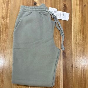 Women Zara Olive Green Jogger Pants